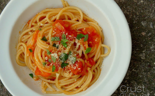 Spaghetti al pomodoro fresco